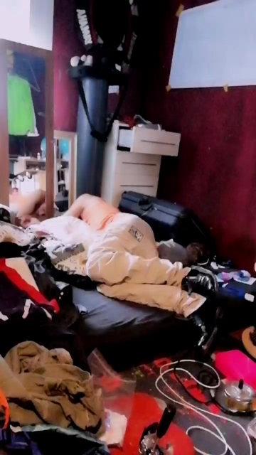 jeans_boy  02-08-2021 Recorded Video Naked
